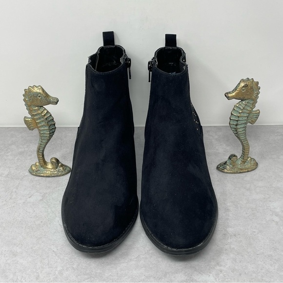 Lauren Conrad MOCHA Ankle Boot In Black Vegan Suede w/Metal Accents Size 10 - Picture 2 of 12